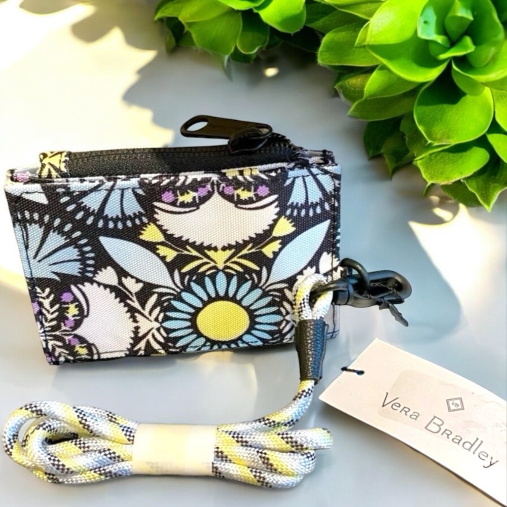Vera Bradley Reactive RFID Lanyard Card Case Plaza Medallion Print - Picture 2 of 5